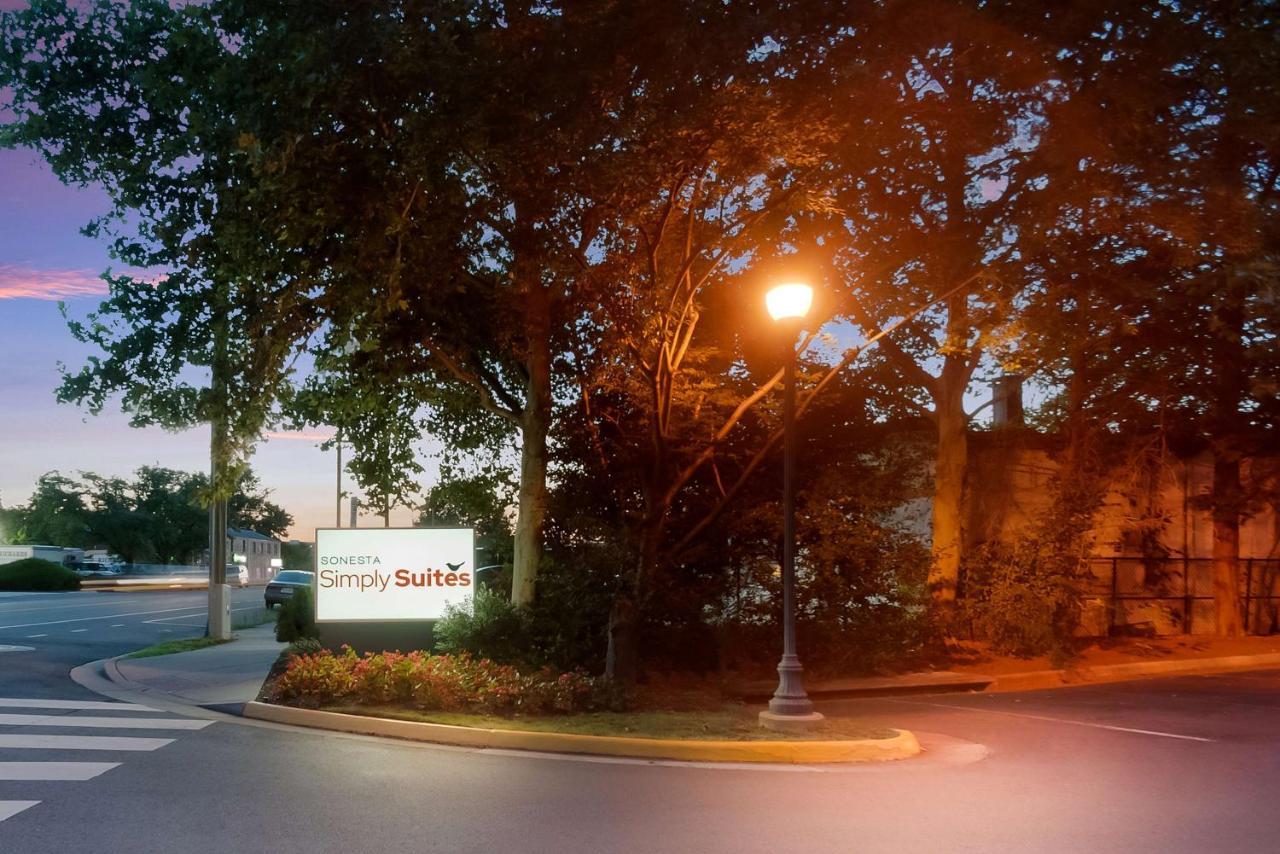 Sonesta Simply Falls Church
