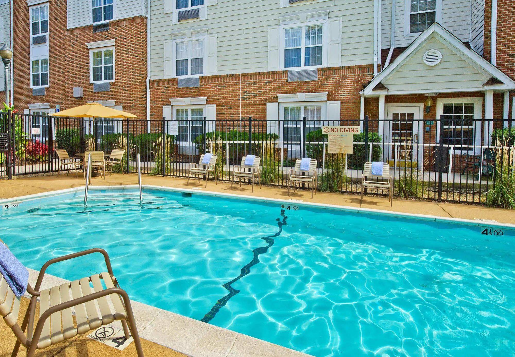 Sonesta Simply Hotel Falls Church